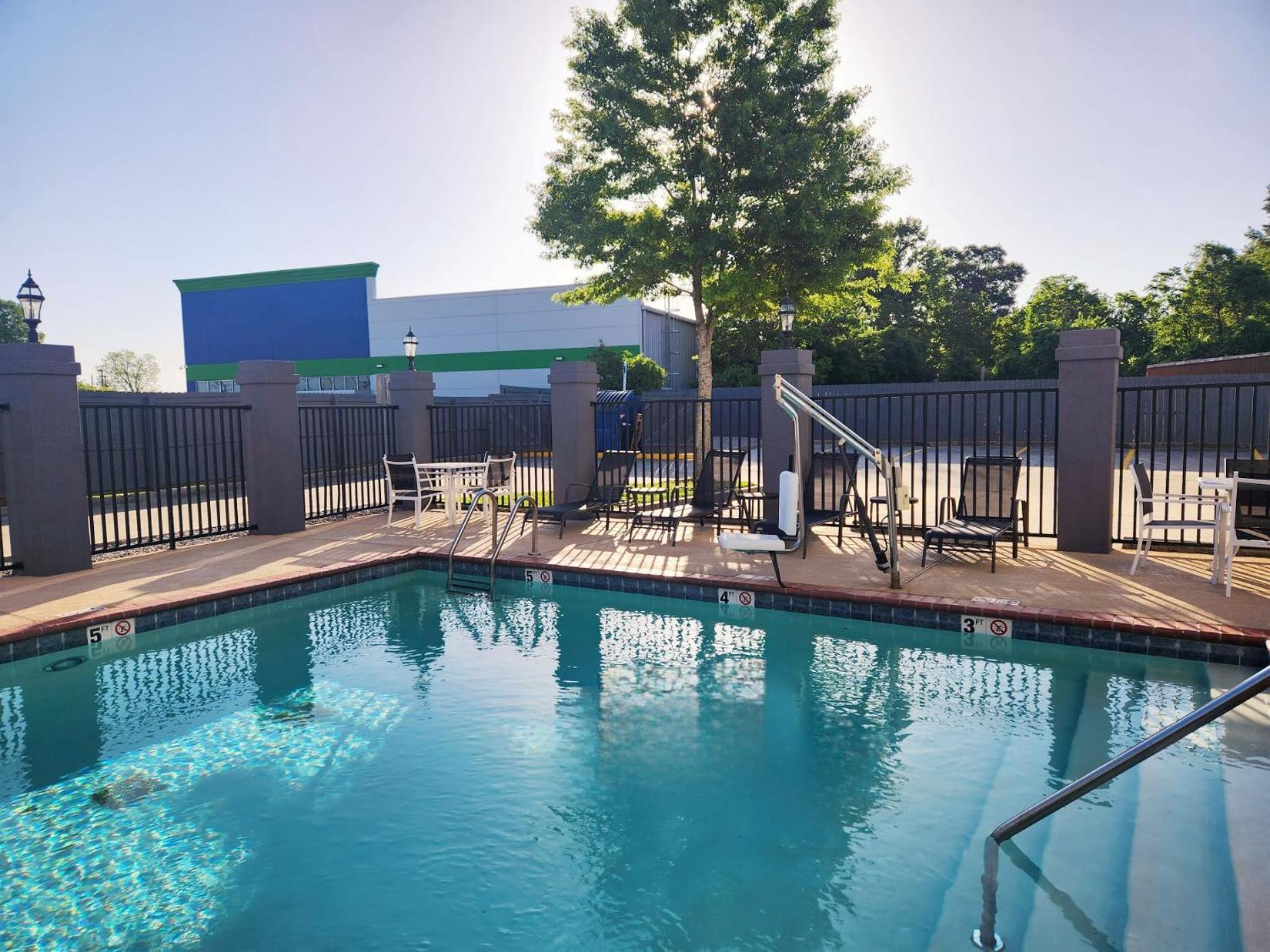 Days Inn By Wyndham Baton Rouge I-10 Prairieville Exterior foto