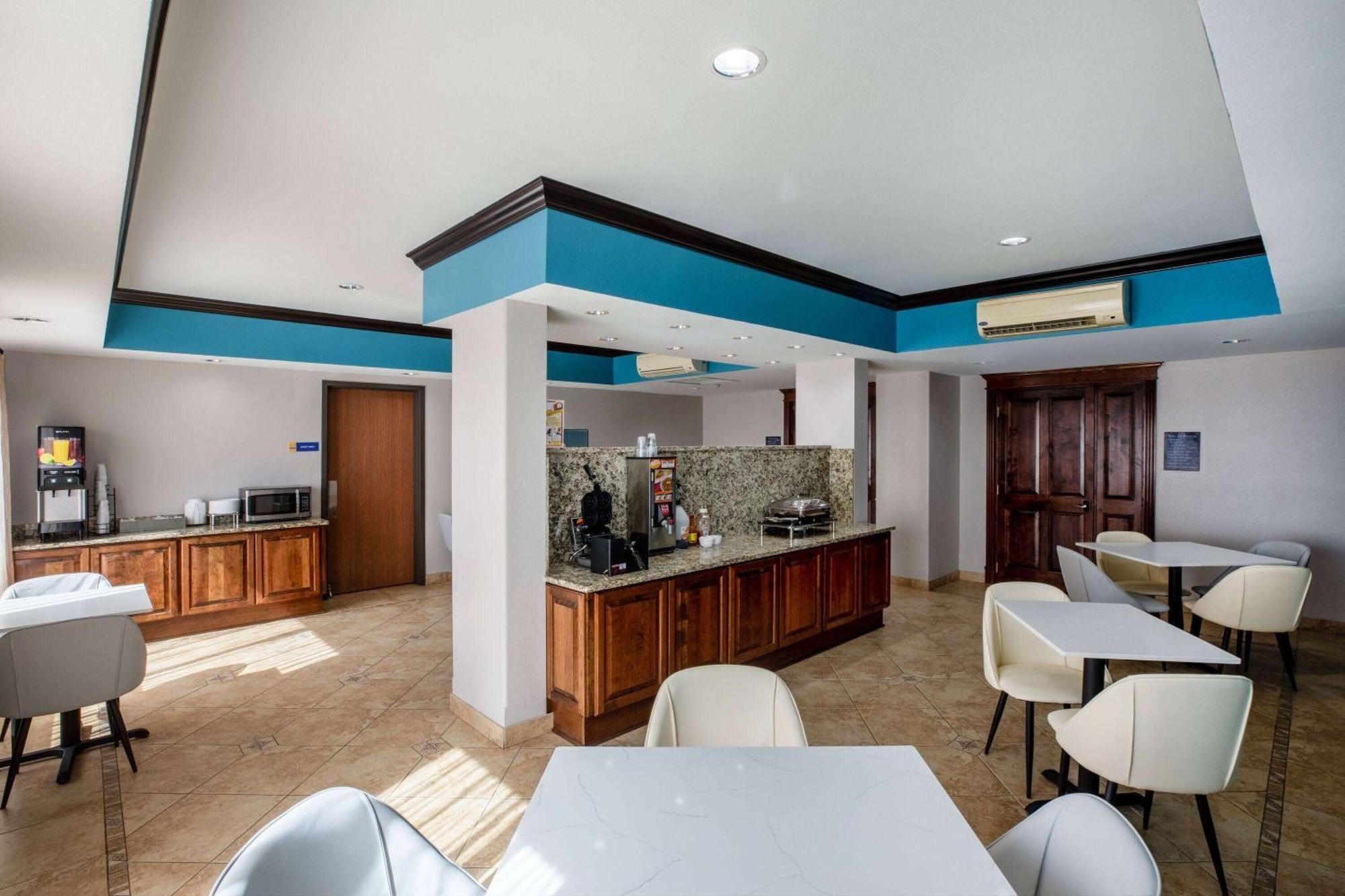 Days Inn By Wyndham Baton Rouge I-10 Prairieville Exterior foto